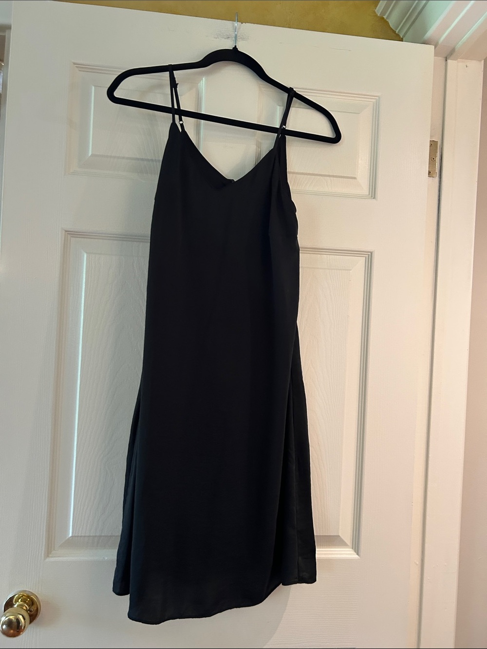 Sleek Black Mini Slip Dress with Spaghetti Straps